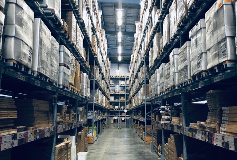 Logistik- und Lagerstruktur im Handel
